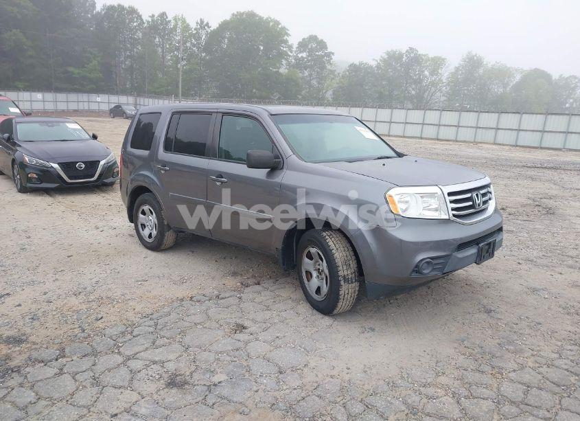 2014 Honda Pilot LX (VIN 5FNYF4H2XEB004614) main photo