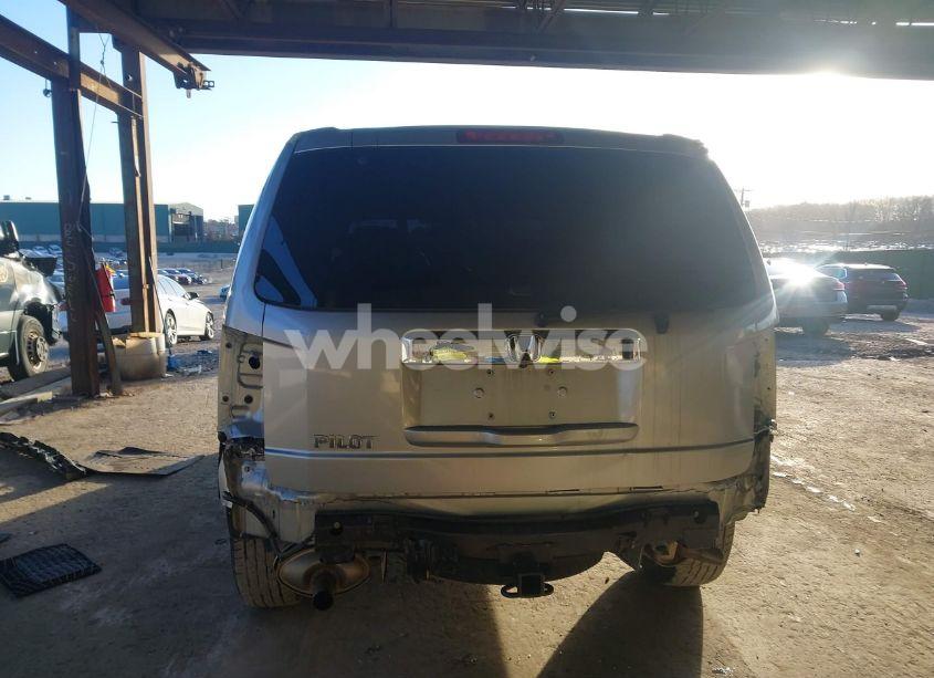 Photo 17 of 2015 Honda Pilot LX (VIN 5FNYF4H2XFB013573)