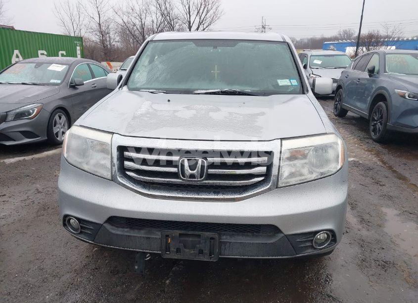 Photo 12 of 2015 Honda Pilot SE (VIN 5FNYF4H30FB054237)