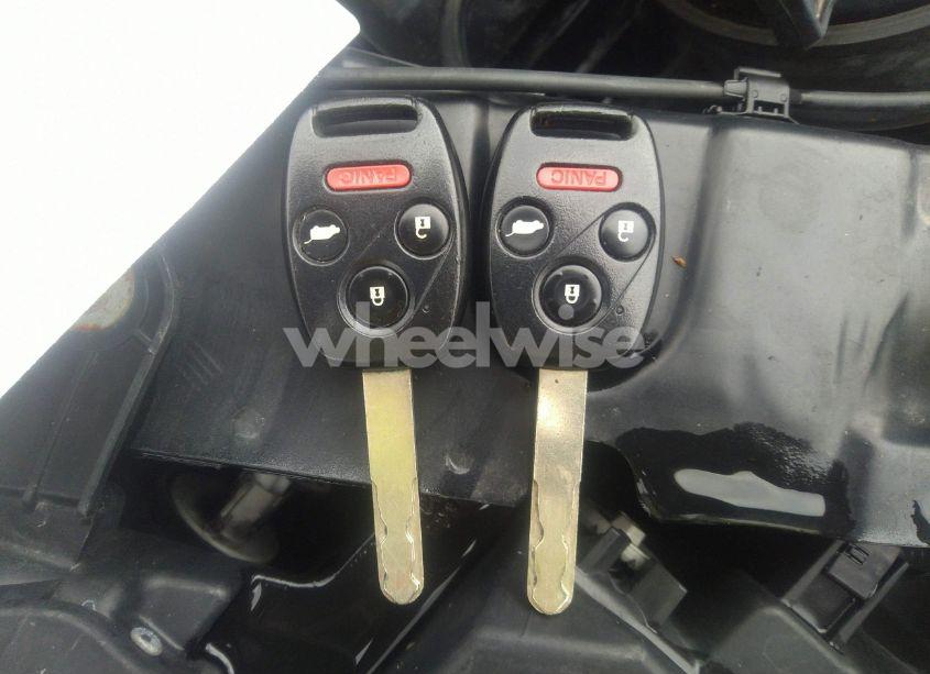 Photo 11 of 2015 Honda Pilot SE (VIN 5FNYF4H38FB074459)