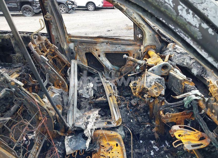 Photo 5 of 2015 Honda Pilot SE (VIN 5FNYF4H38FB074459)