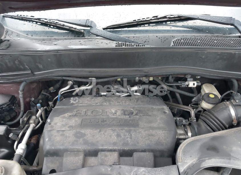 Photo 10 of 2011 Honda Pilot EX (VIN 5FNYF4H40BB047999)