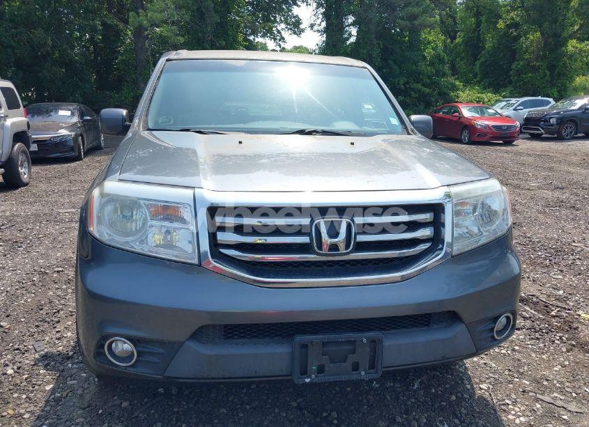 Photo 12 of 2012 Honda Pilot EX (VIN 5FNYF4H40CB017922)