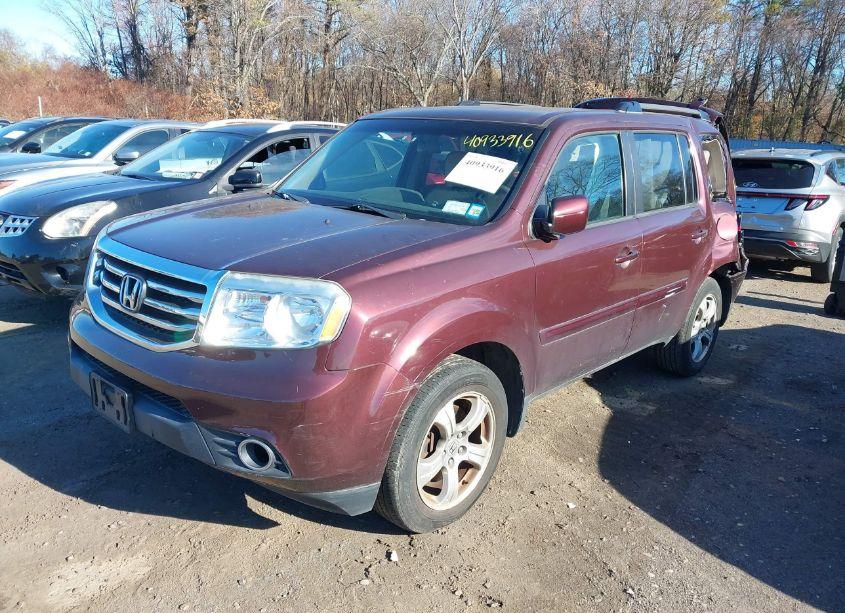 Photo 2 of 2013 Honda Pilot EX (VIN 5FNYF4H41DB022483)