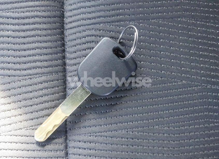 Photo 11 of 2010 Honda Pilot EX (VIN 5FNYF4H42AB018597)