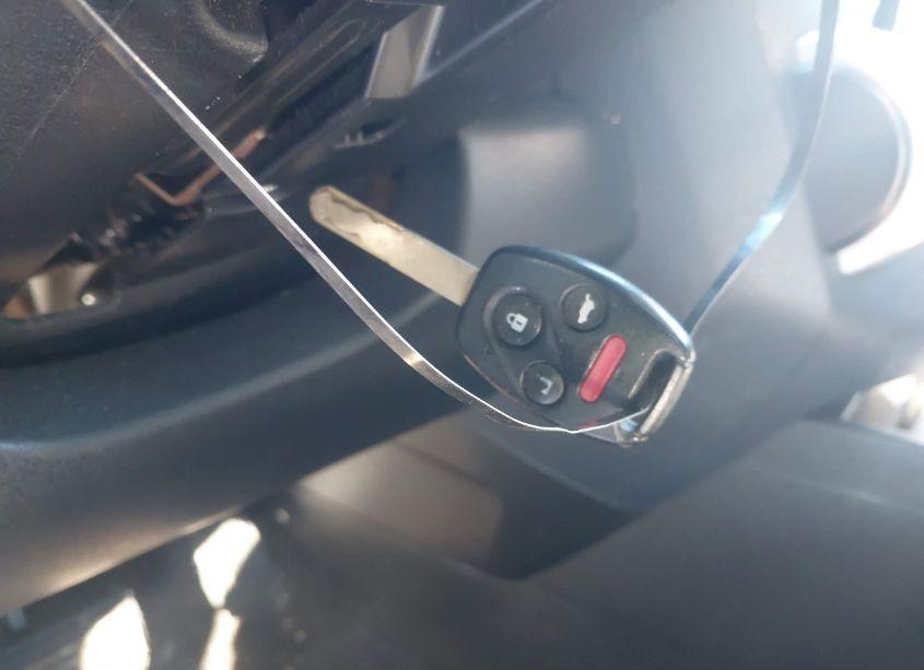 Photo 11 of 2011 Honda Pilot EX (VIN 5FNYF4H43BB024037)