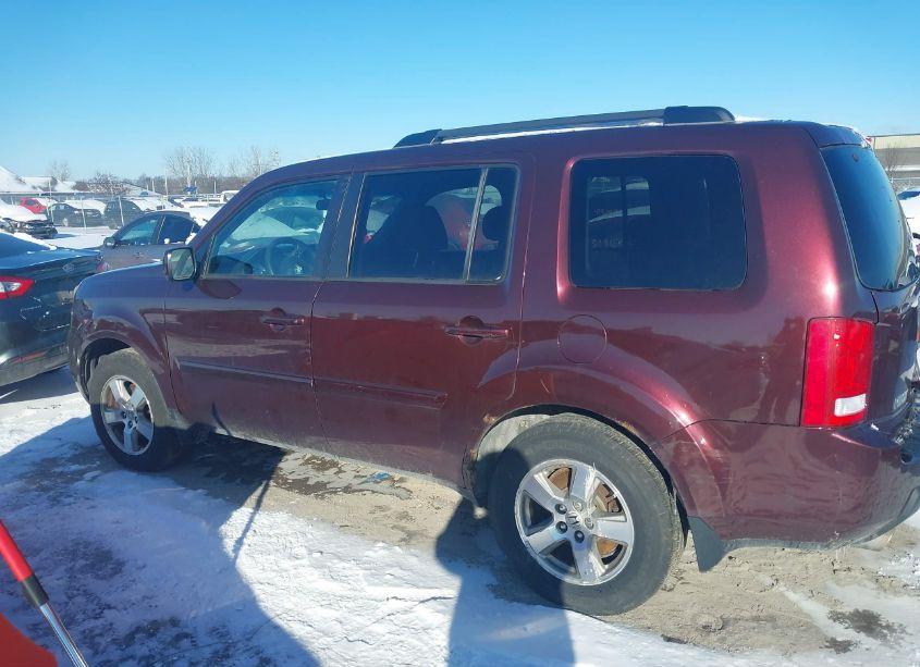 Photo 14 of 2011 Honda Pilot EX (VIN 5FNYF4H43BB024037)