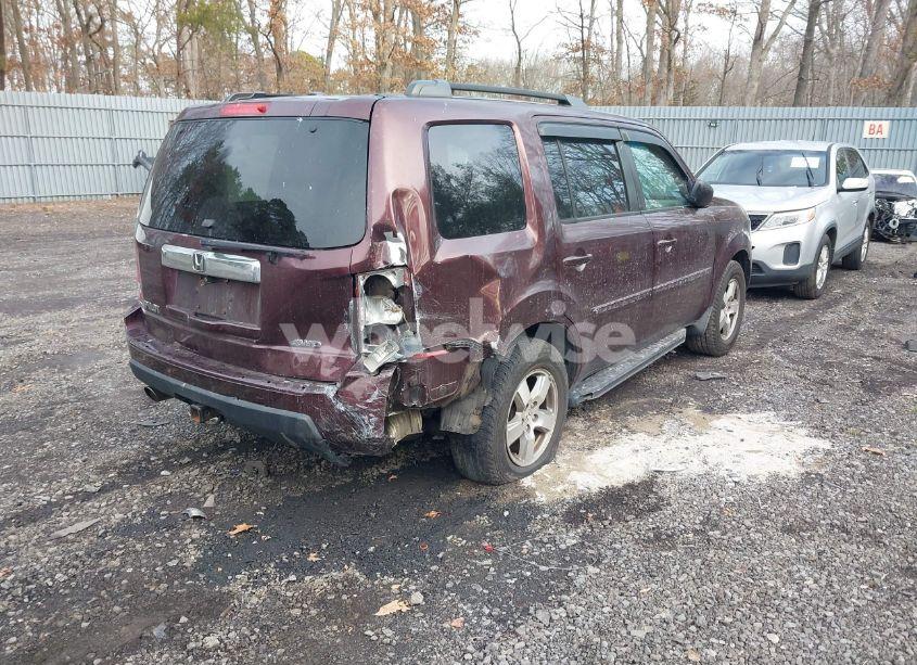 Photo 4 of 2011 Honda Pilot EX (VIN 5FNYF4H43BB064876)