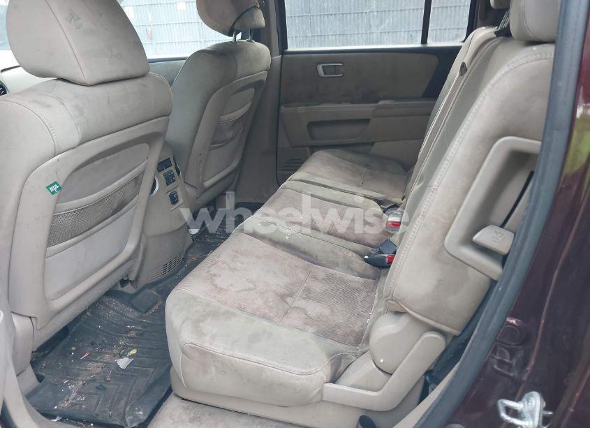 Photo 8 of 2011 Honda Pilot EX (VIN 5FNYF4H43BB064876)