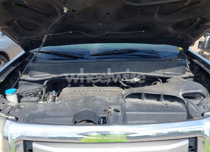 Photo 10 of 2011 Honda Pilot EX (VIN 5FNYF4H43BB072993)