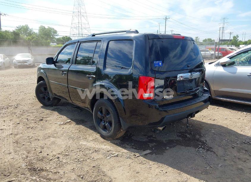 Photo 3 of 2011 Honda Pilot EX (VIN 5FNYF4H43BB072993)