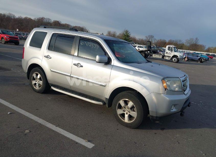 2011 Honda Pilot EX (VIN 5FNYF4H43BB085680) main photo