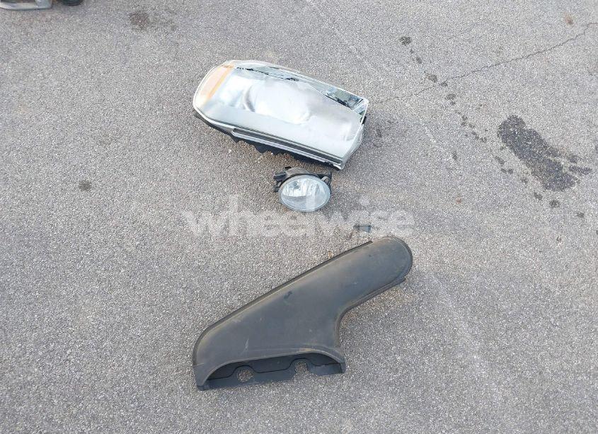 Photo 12 of 2011 Honda Pilot EX (VIN 5FNYF4H43BB085680)