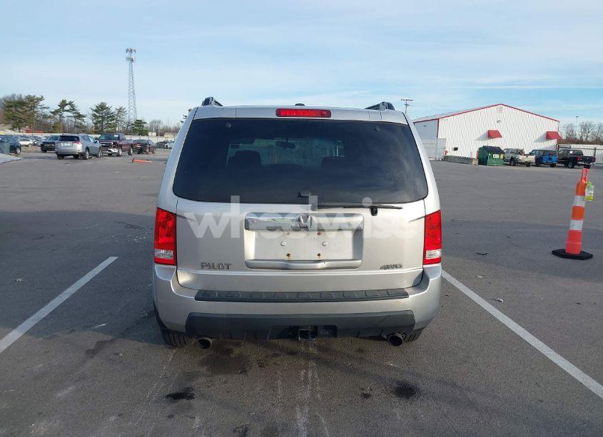 Photo 17 of 2011 Honda Pilot EX (VIN 5FNYF4H43BB085680)