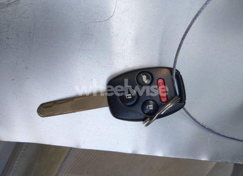 Photo 11 of 2011 Honda Pilot EX (VIN 5FNYF4H43BB088210)