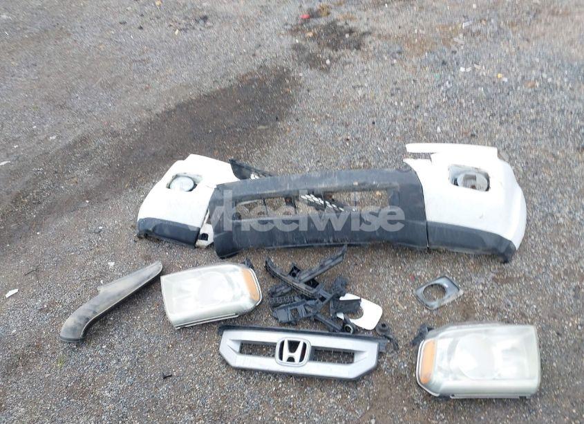 Photo 12 of 2011 Honda Pilot EX (VIN 5FNYF4H43BB088210)