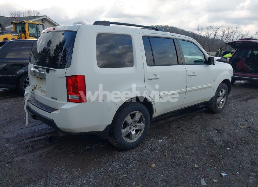 Photo 4 of 2011 Honda Pilot EX (VIN 5FNYF4H43BB088210)