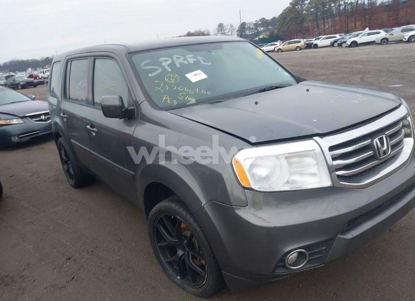 2013 Honda Pilot EX (VIN 5FNYF4H43DB001215) main photo
