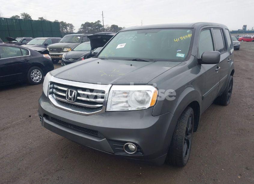 Photo 6 of 2013 Honda Pilot EX (VIN 5FNYF4H43DB001215)