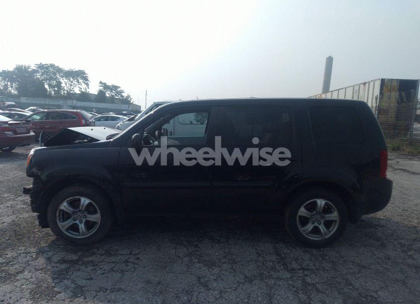 Photo 14 of 2013 Honda Pilot EX (VIN 5FNYF4H43DB009251)