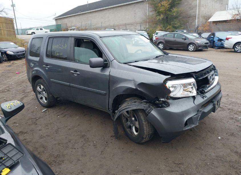 2014 Honda Pilot EX (VIN 5FNYF4H43EB017027) main photo