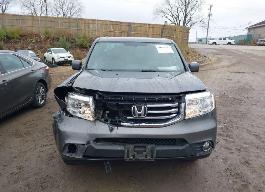 Photo 12 of 2014 Honda Pilot EX (VIN 5FNYF4H43EB017027)