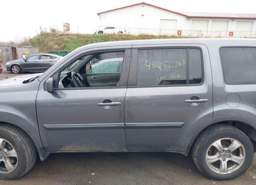 Photo 14 of 2014 Honda Pilot EX (VIN 5FNYF4H43EB017027)