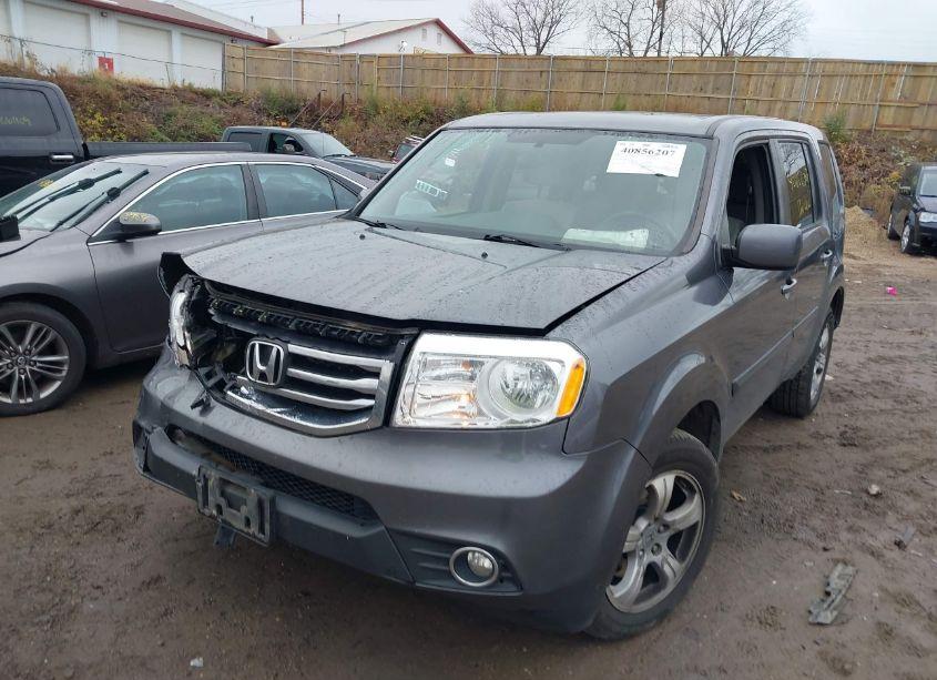 Photo 6 of 2014 Honda Pilot EX (VIN 5FNYF4H43EB017027)