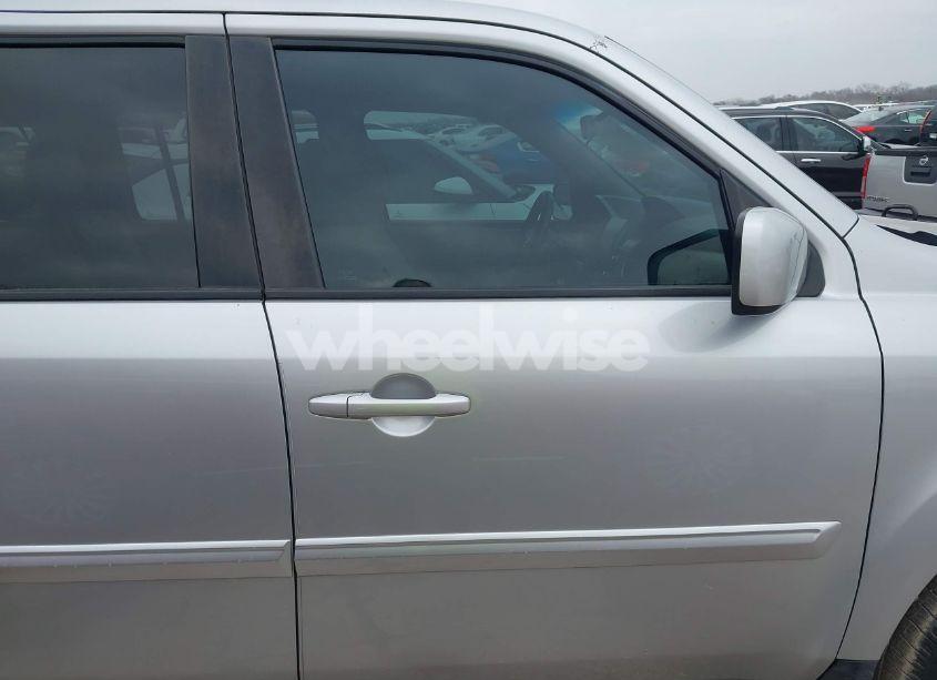 Photo 13 of 2015 Honda Pilot EX (VIN 5FNYF4H43FB048490)