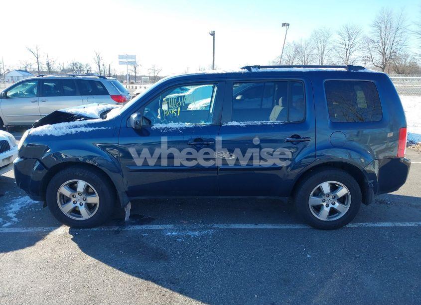 Photo 14 of 2011 Honda Pilot EX (VIN 5FNYF4H44BB045107)