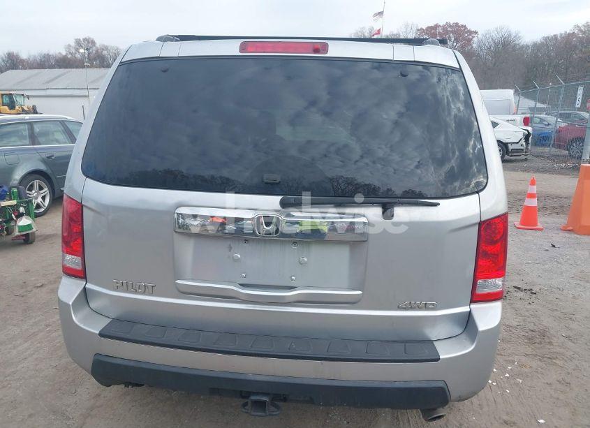 Photo 16 of 2011 Honda Pilot EX (VIN 5FNYF4H44BB079757)