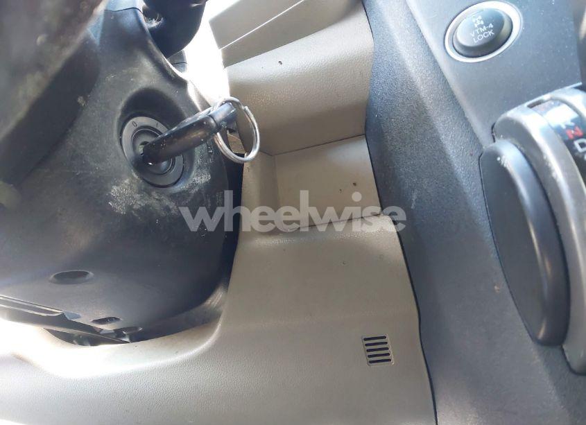 Photo 11 of 2012 Honda Pilot EX (VIN 5FNYF4H44CB008754)