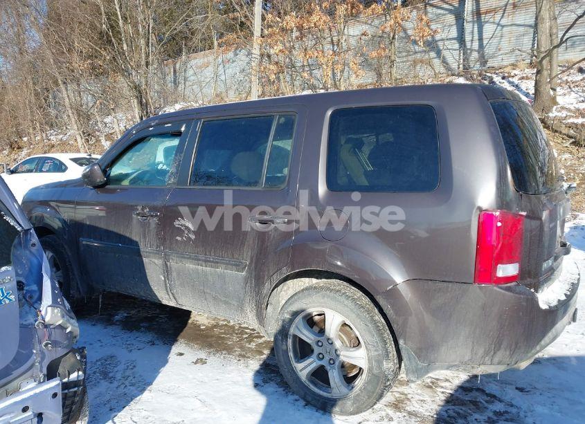 Photo 15 of 2012 Honda Pilot EX (VIN 5FNYF4H44CB008754)