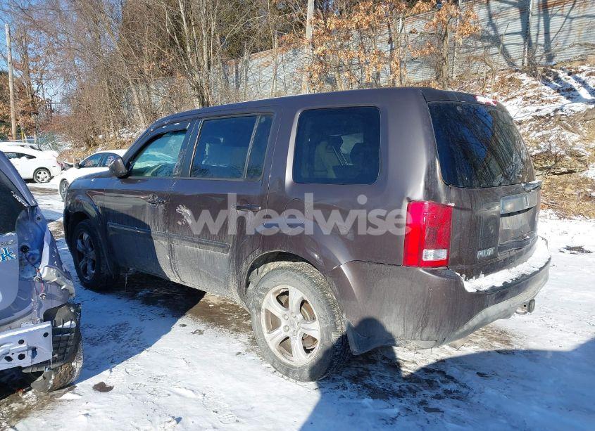 Photo 3 of 2012 Honda Pilot EX (VIN 5FNYF4H44CB008754)