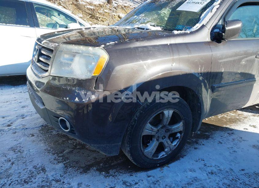 Photo 6 of 2012 Honda Pilot EX (VIN 5FNYF4H44CB008754)