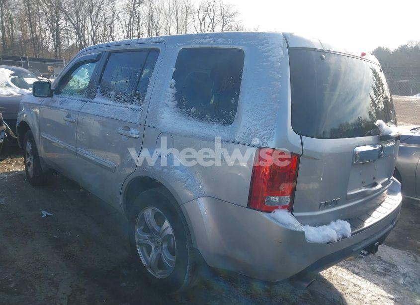 Photo 3 of 2012 Honda Pilot EX (VIN 5FNYF4H44CB045495)