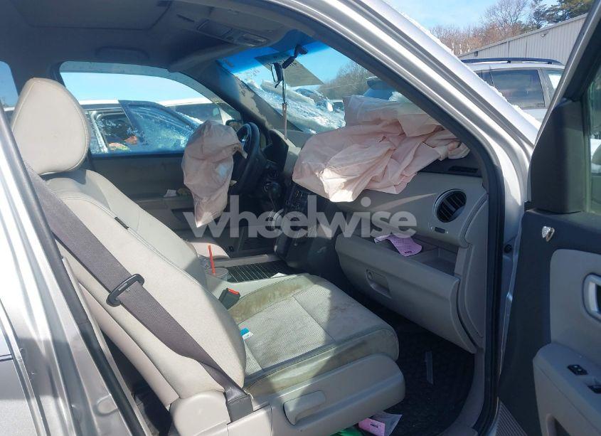 Photo 5 of 2012 Honda Pilot EX (VIN 5FNYF4H44CB045495)