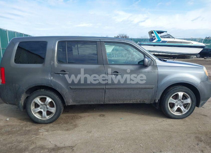 Photo 13 of 2012 Honda Pilot EX (VIN 5FNYF4H44CB063057)