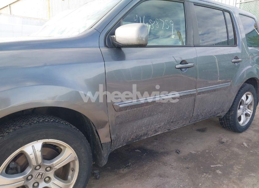 Photo 6 of 2012 Honda Pilot EX (VIN 5FNYF4H44CB063057)