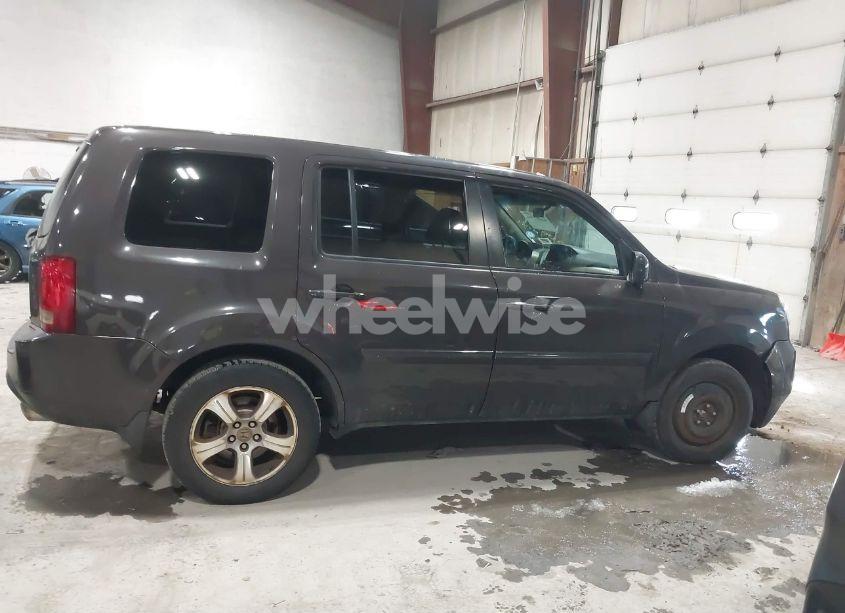 Photo 13 of 2013 Honda Pilot EX (VIN 5FNYF4H44DB074383)