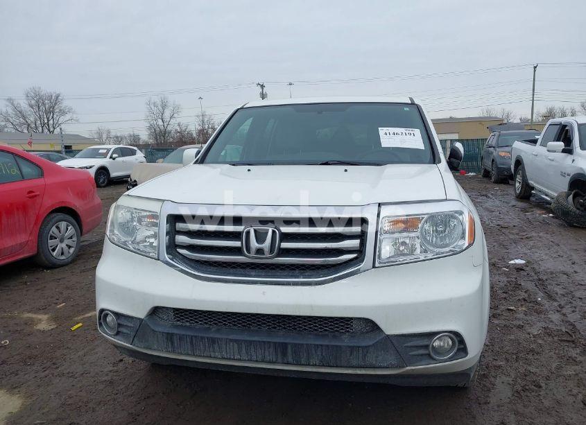 Photo 12 of 2015 Honda Pilot EX (VIN 5FNYF4H44FB064732)