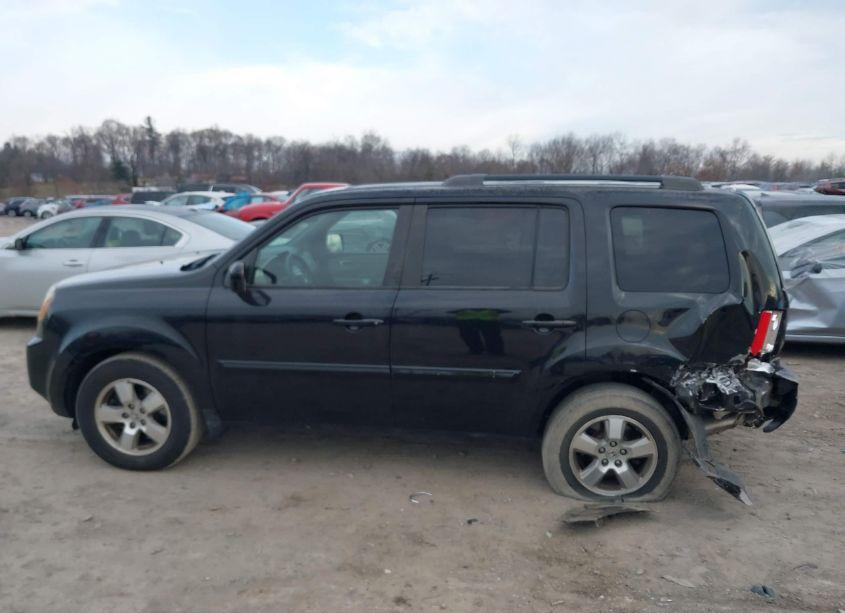 Photo 14 of 2011 Honda Pilot EX (VIN 5FNYF4H45BB057914)