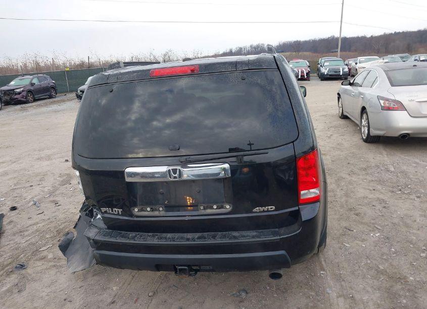 Photo 16 of 2011 Honda Pilot EX (VIN 5FNYF4H45BB057914)