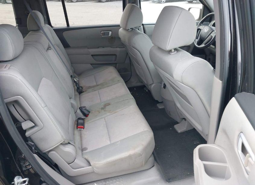 Photo 8 of 2011 Honda Pilot EX (VIN 5FNYF4H45BB057914)