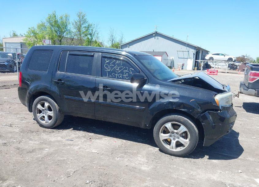 2012 Honda Pilot EX (VIN 5FNYF4H45CB006236) main photo