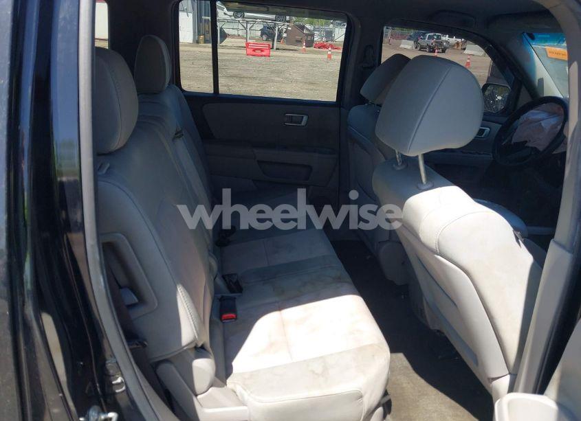 Photo 8 of 2012 Honda Pilot EX (VIN 5FNYF4H45CB006236)