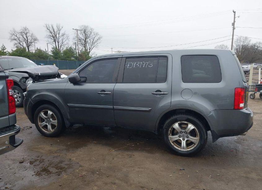 Photo 14 of 2012 Honda Pilot EX (VIN 5FNYF4H45CB028222)