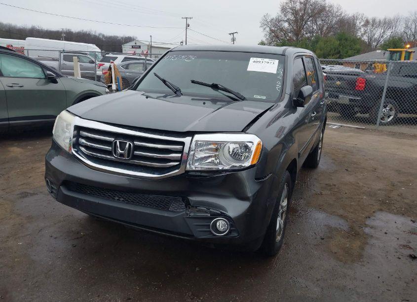 Photo 2 of 2012 Honda Pilot EX (VIN 5FNYF4H45CB028222)