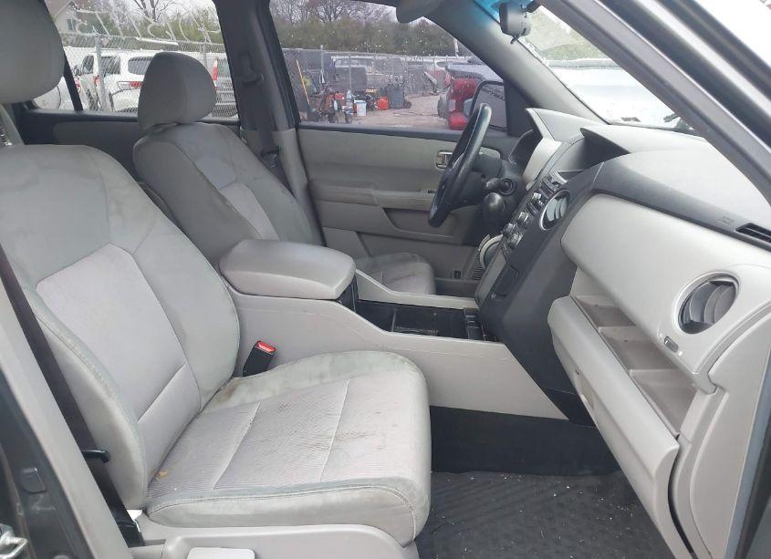 Photo 5 of 2012 Honda Pilot EX (VIN 5FNYF4H45CB028222)