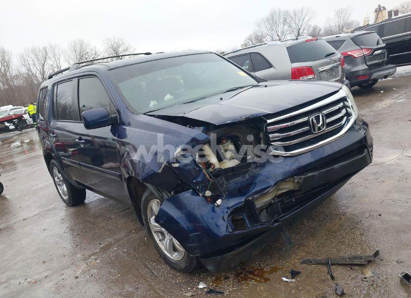 2014 Honda Pilot EX (VIN 5FNYF4H45EB031673) main photo